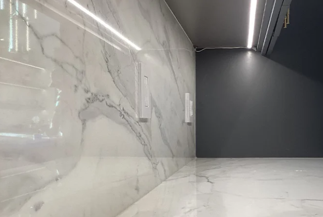 Notice the reflection on the backsplash in this AFTER image